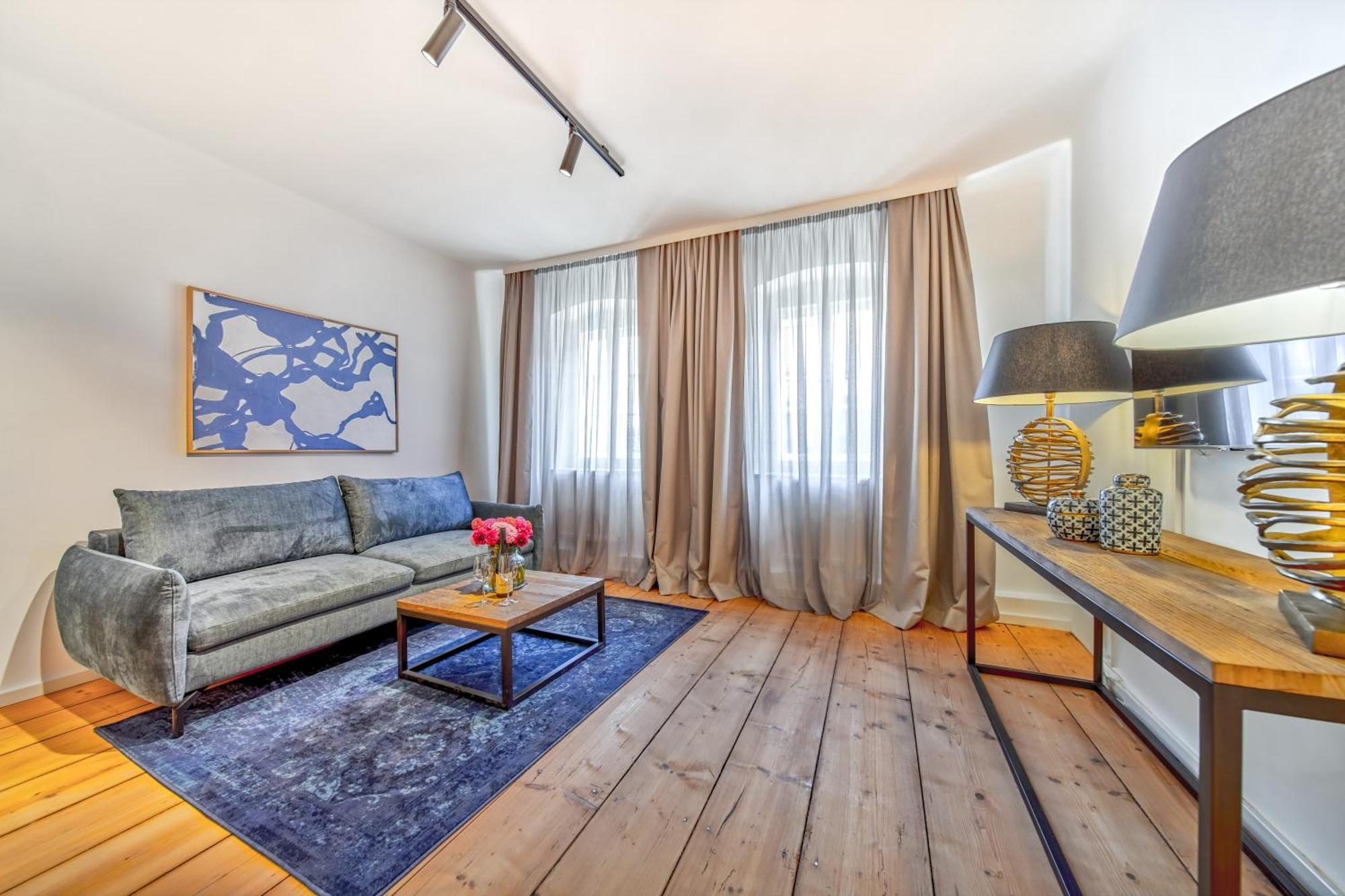 Smile Apartments "Lesehof" クレムス アン デル ドナウ エクステリア 写真